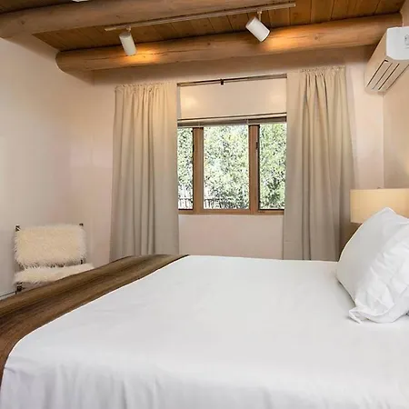 Vista Grande Hotel *